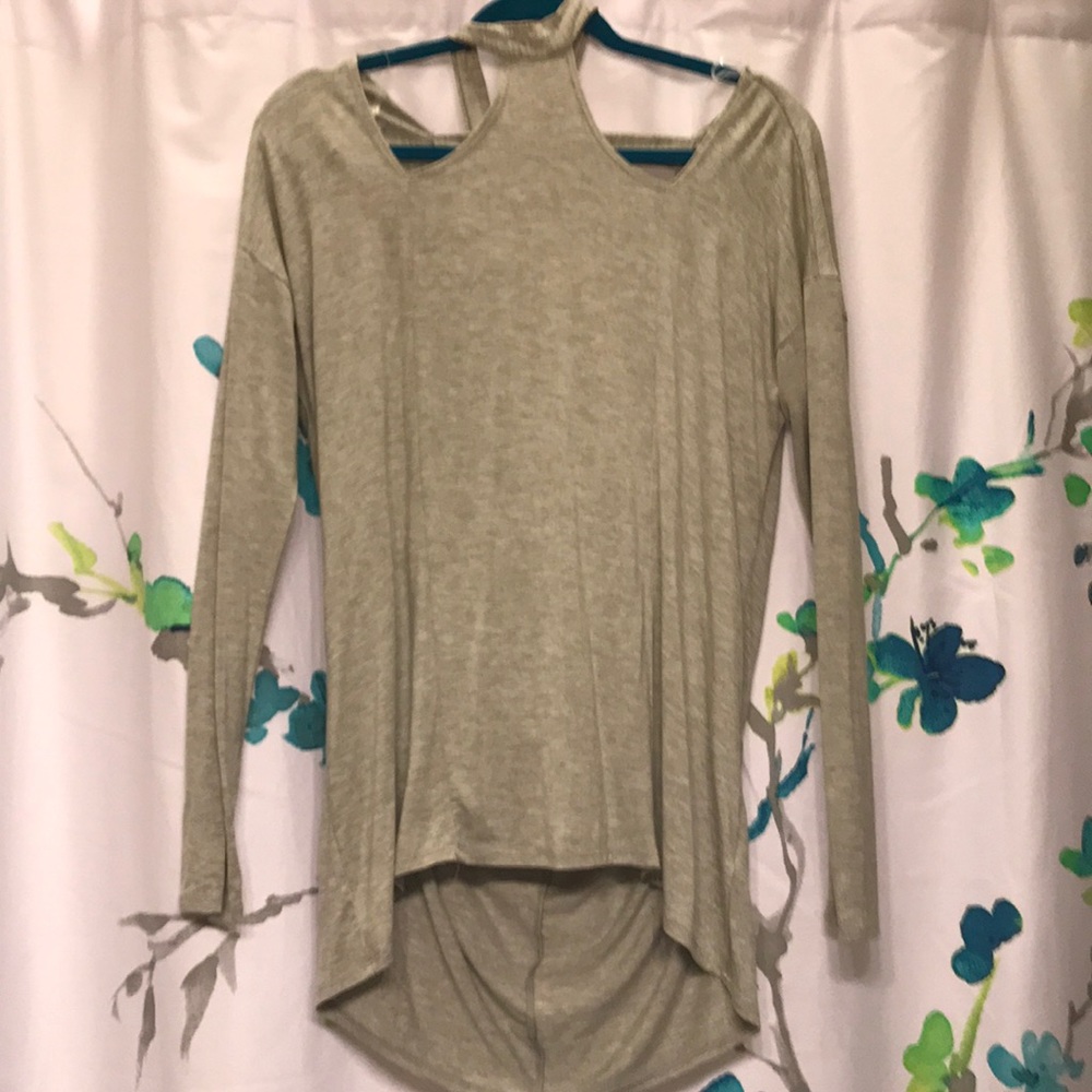 FABRIK Gray Top